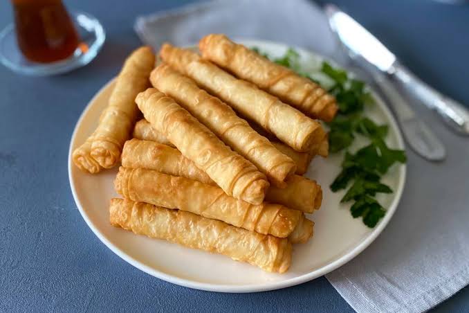 Sigara Böreği (Patatesli) (6 Adet)